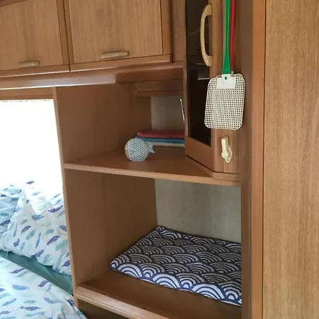 Kemping Sea Caravan/camper On The Kiten (Burgas)