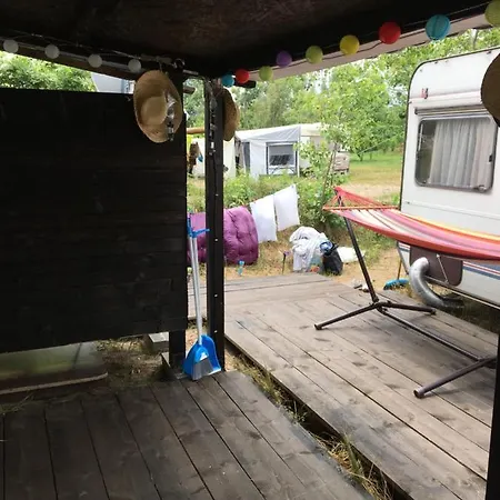 Sea Caravan/camper On The *